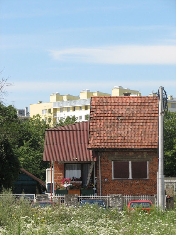 I opet samo pola kuće!