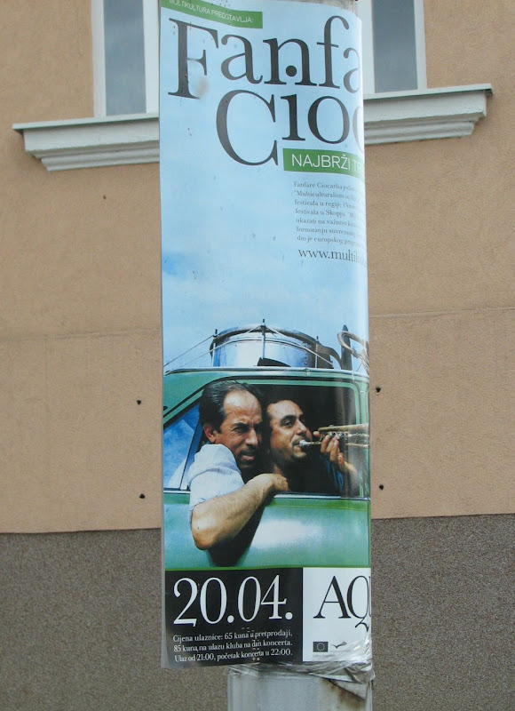 “Ma, bogamu, tko mi to trubu pod prozor svira???”