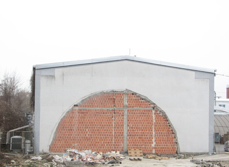 Kao otisci u pijesku …