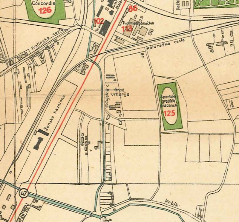 Od zatvora preko modernog salona do ofucanog oglasnog stupa