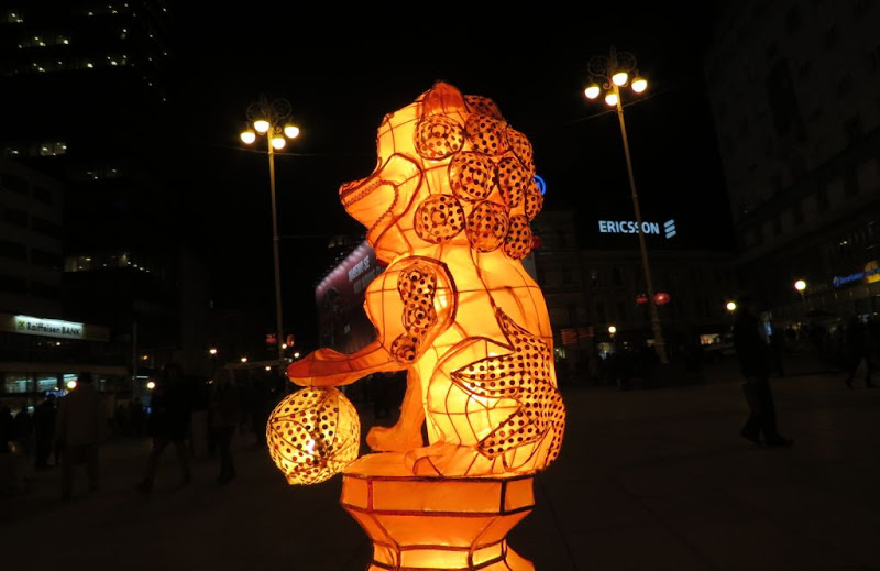 …ulazeći u godinu zmije …