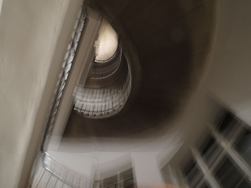 Neobična večer u misterioznom “Lush” dućanu