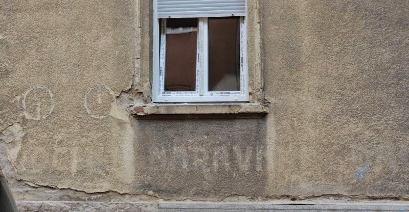 Čitajmo zidove (2): Fina naravna vina