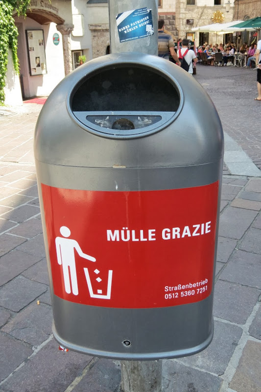 Što nam kazuju koševi za smeće?