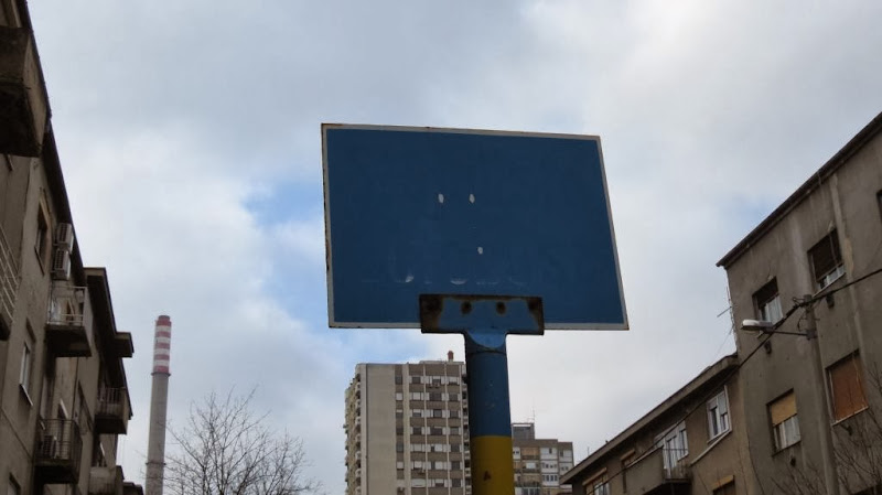 Četverokutno nebesko plavetnilo