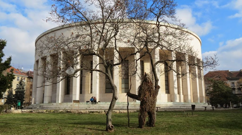 Umjetnost između grada i prirode – Male gradske akcije