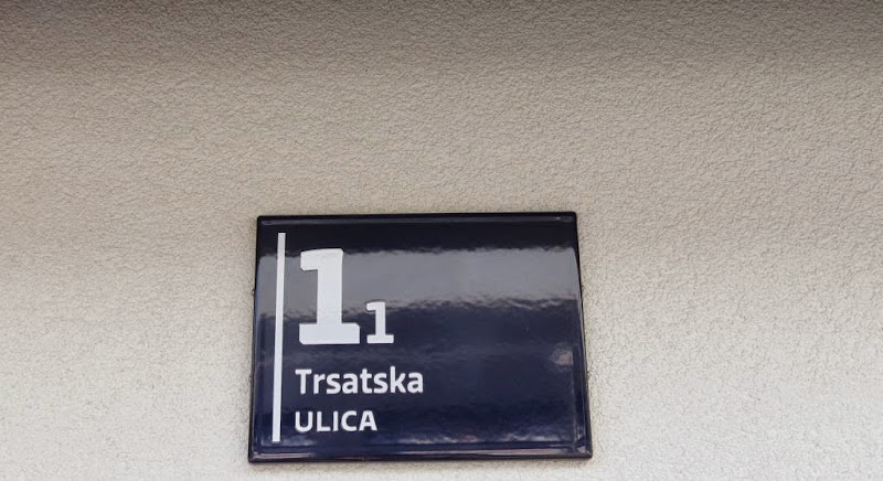 Kada uz brojke stoje slova, a kada brojke?