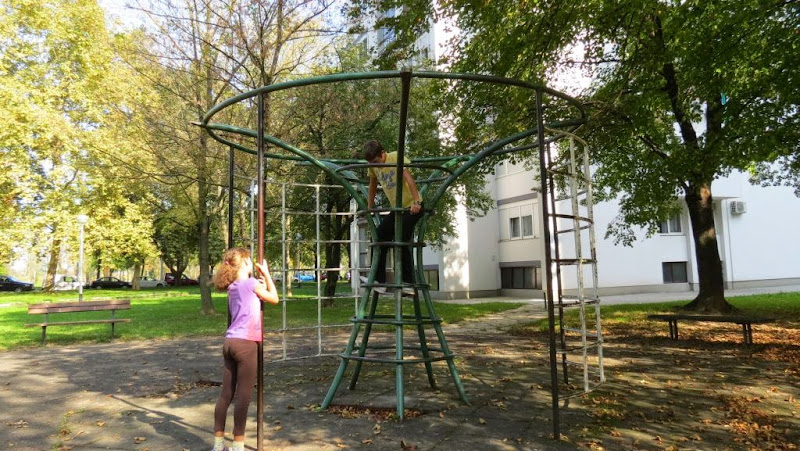 Zapruđe: Novi eksponat za Muzej dječjih igrališta!