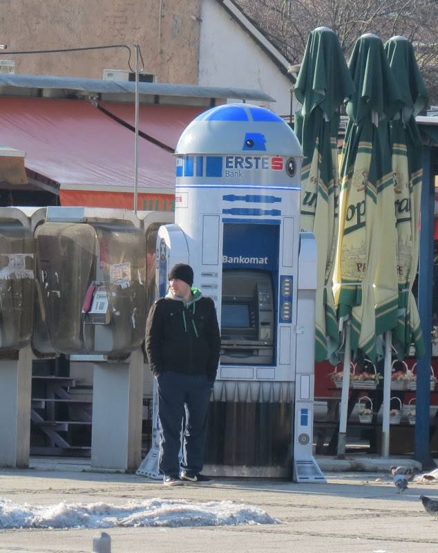 Rasprodaja Star wars restlova na Trešnjevačkom placu