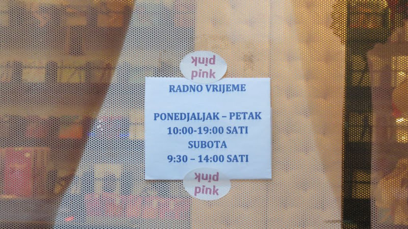 Ružičasti Manday